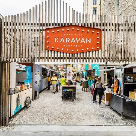 Amazing View Designer With Sauna And Jacuzzi 3 Min To Opera House Βουδαπέστη