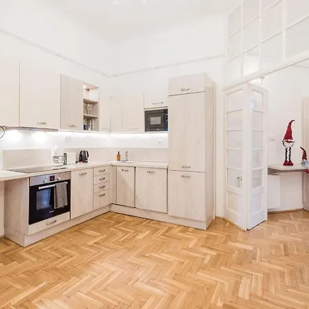 Amazing View Designer With Sauna And Bathtub 3 Min To Opera House