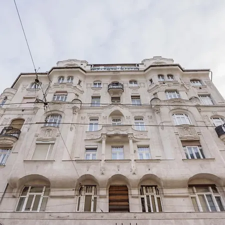Apartment Amazing View Designer With Sauna And Bathtub 3 Min To Opera House Budapest